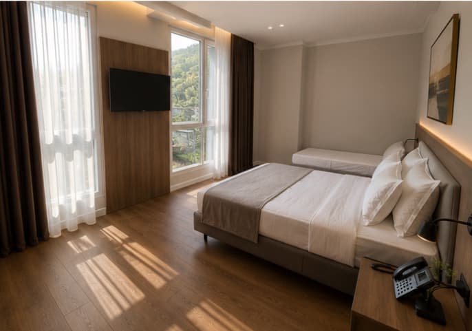 Art Hotel Vlora — Elegant Room with Mountain View